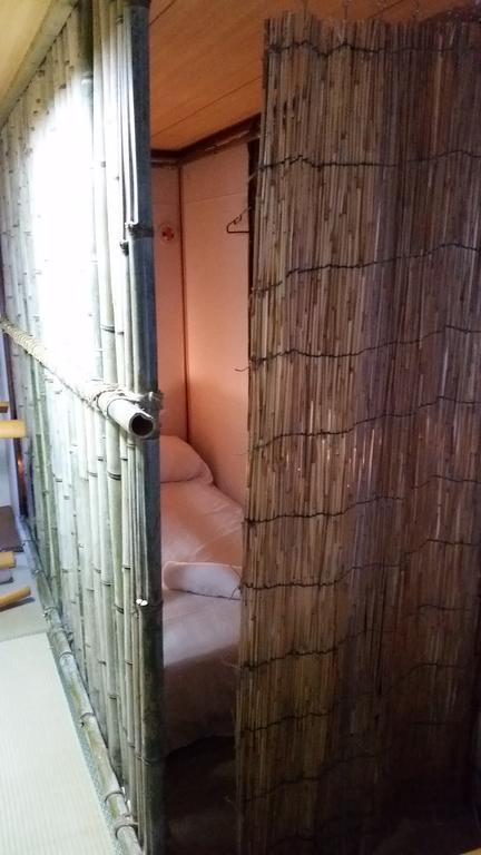 Wisma tamu Ninja House Osaka